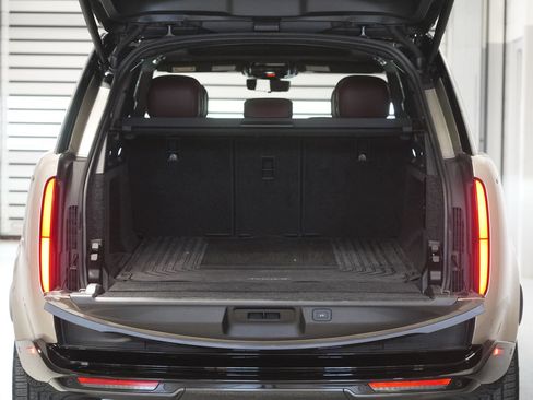 Used 2024 Land Rover Range Rover SE AWD/4WD image 30