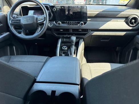Used 2024 Chevrolet Colorado Trail Boss w/ Technology Package AWD/4WD image 6