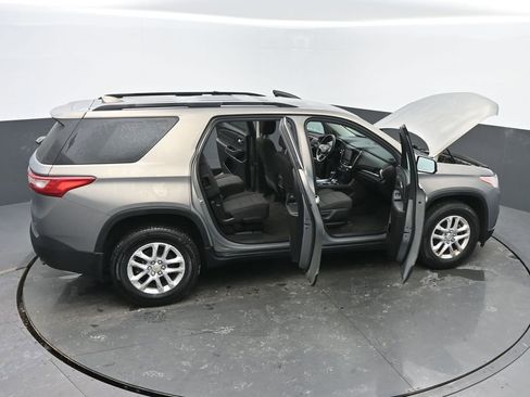 Used 2019 Chevrolet Traverse LT image 51