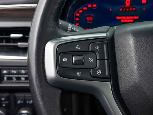 Used 2022 Chevrolet Tahoe Z71 w/ Luxury Package image 35