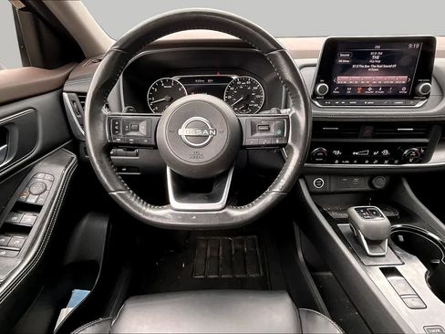 Certified 2023 Nissan Rogue SV w/ SV Premium B Package FWD image 6