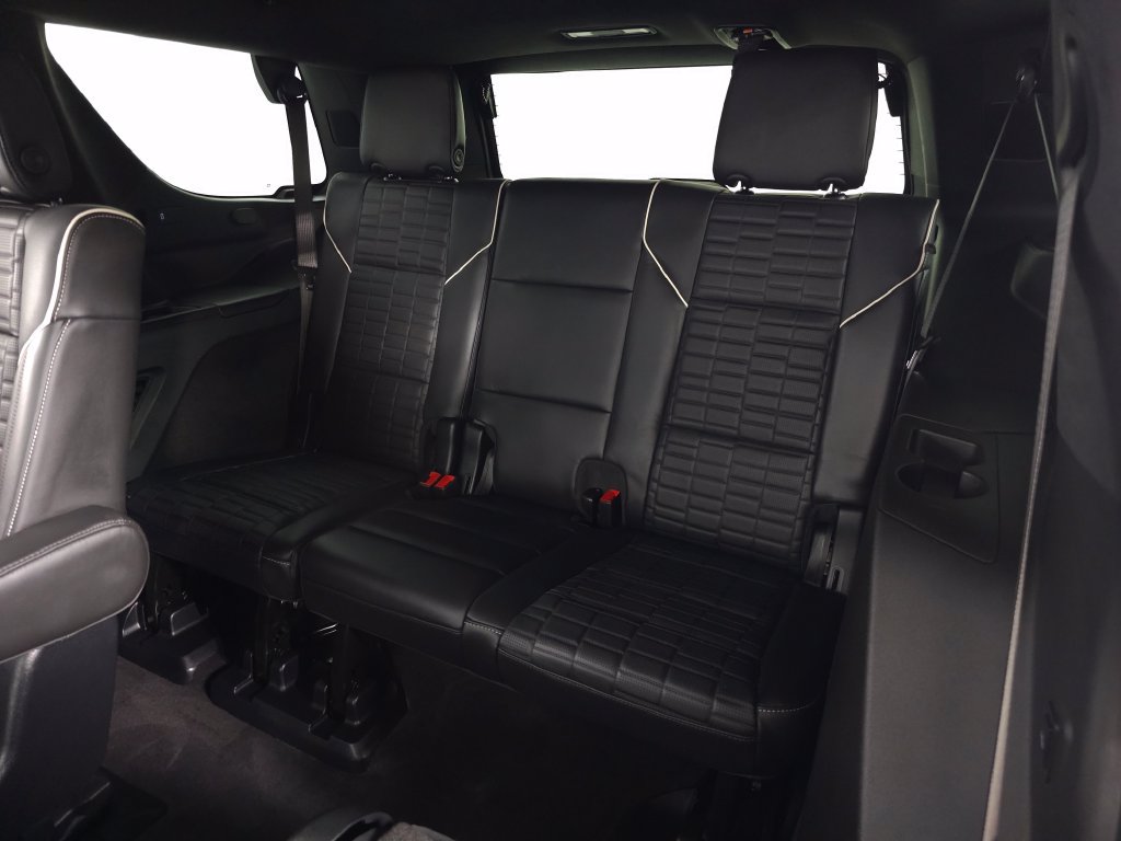 Certified 2025 Cadillac Escalade Sport Platinum w/ LPO, ONYX Package AWD/4WD image 52