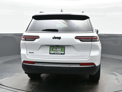 New 2026 Jeep Grand Cherokee L Limited w/ Limited Altitude Package AWD/4WD image 7