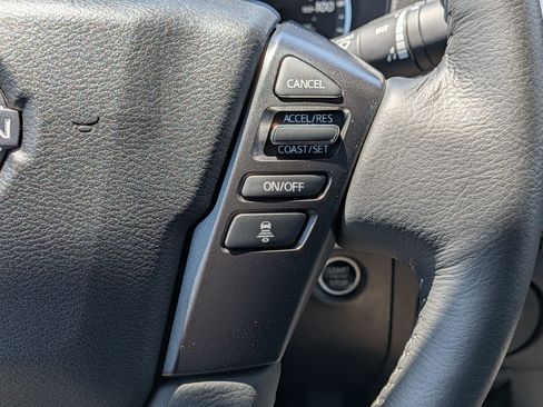 Used 2025 Nissan Frontier SV w/ SV Convenience Package RWD image 19