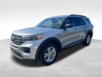 Used 2024 Ford Explorer XLT