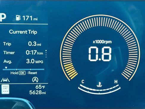 Used 2025 Hyundai Santa Fe XRT image 12