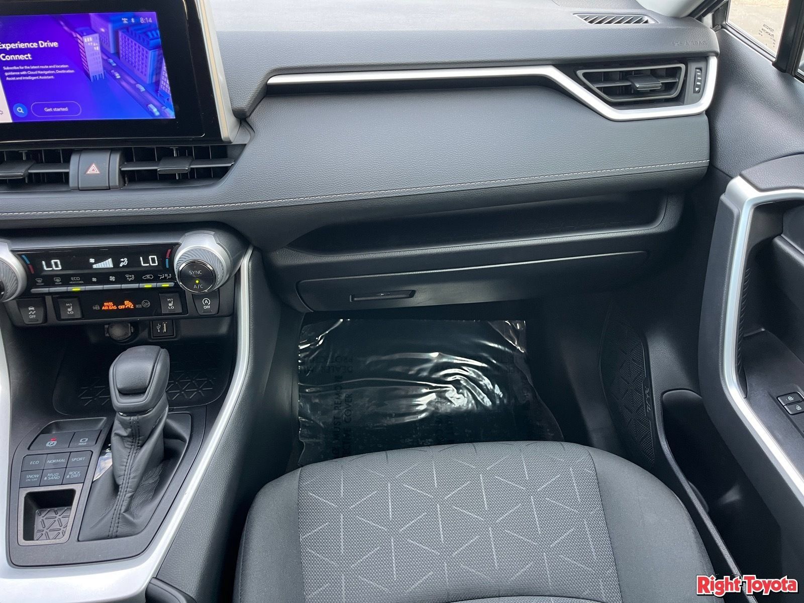 Certified 2024 Toyota RAV4 XLE w/ Convenience Package AWD/4WD image 19