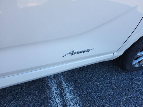 New 2026 Buick Encore GX Avenir w/ Avenir Technology Package image 6