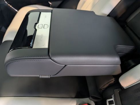 New 2025 Land Rover Range Rover Sport Dynamic SE image 25