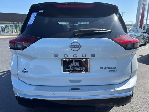 New 2026 Nissan Rogue Platinum w/ Platinum Premium Package AWD/4WD image 4