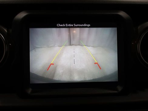 Used 2019 Jeep Wrangler Unlimited Sahara w/ Dual Top Group image 24