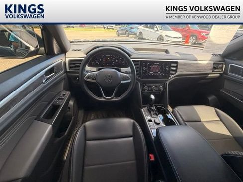 Used 2023 Volkswagen Atlas Cross Sport SE AWD/4WD image 13