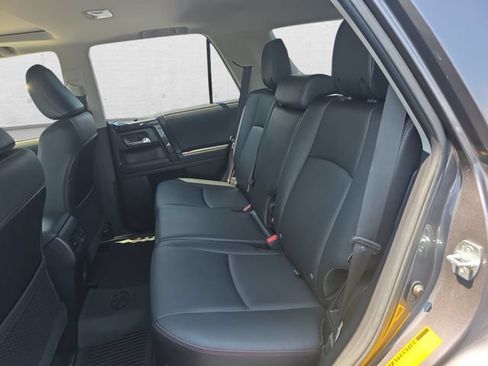 Used 2021 Toyota 4Runner Venture w/ Moonroof Package AWD/4WD image 13