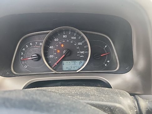 Used 2015 Toyota RAV4 XLE FWD image 20