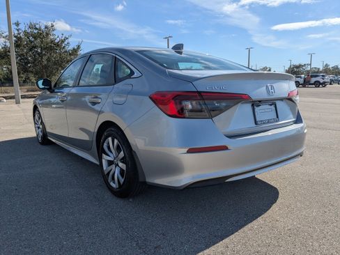Used 2024 Honda Civic LX image 7