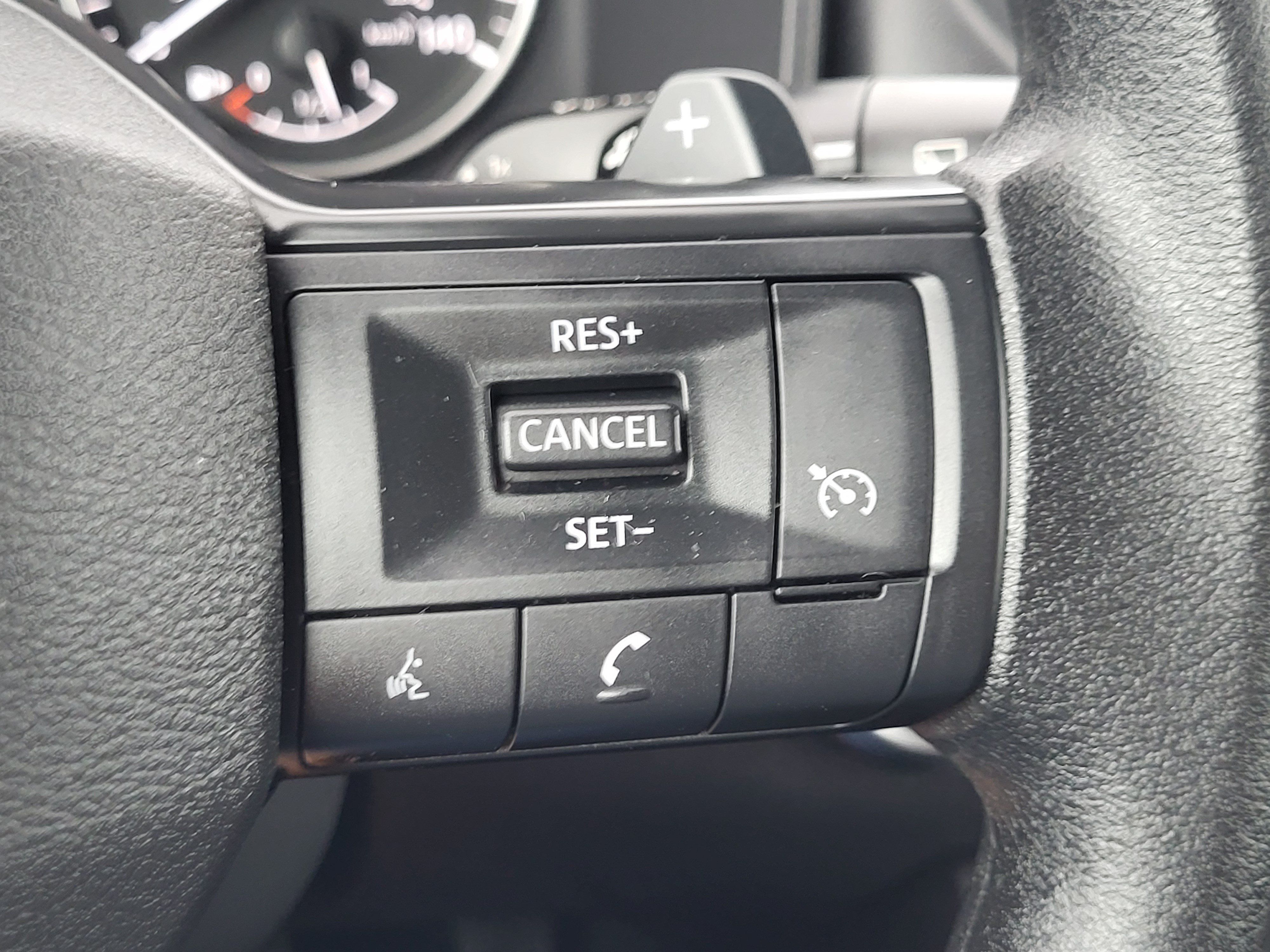 Certified 2025 Nissan Rogue S AWD/4WD image 30