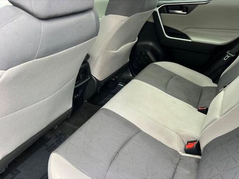 Certified 2024 Toyota RAV4 XLE w/ Convenience Package AWD/4WD image 4