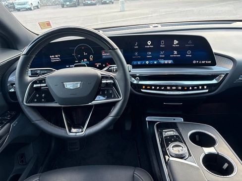 Certified 2024 Cadillac Lyriq Sport AWD/4WD image 12