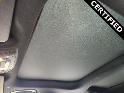 Certified 2025 Mercedes-Benz GLA 250 image 26