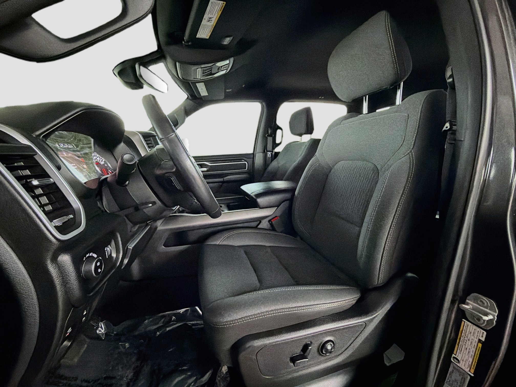 Used 2020 RAM 1500 Big Horn AWD/4WD image 13