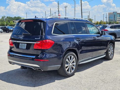 Used 2013 Mercedes-Benz GL 450 4MATIC w/ Premium 2 Pkg image 7