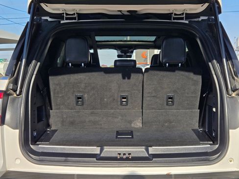 Used 2019 Lincoln Navigator Reserve image 26