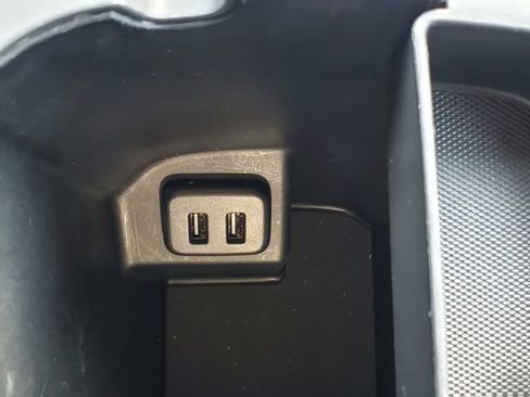 Used 2022 GMC Terrain AT4 w/ LPO, Floor Liner Package image 37