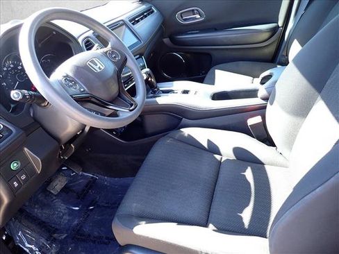 Used 2016 Honda HR-V EX image 11