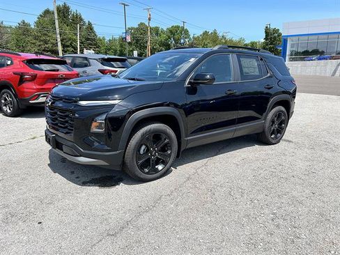 New 2027 Chevrolet Equinox LT w/ Convenience Package II AWD/4WD image 1