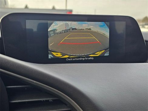 Used 2024 MAZDA MAZDA3 s image 21