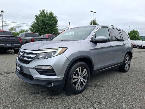 Used 2017 Honda Pilot EX-L image 3