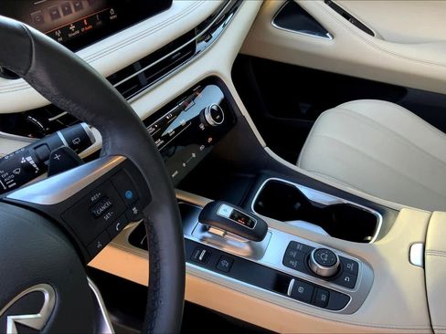 Used 2023 INFINITI QX60 Luxe w/ Vision Package image 16