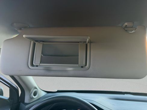 Used 2017 Honda Ridgeline RTS image 25