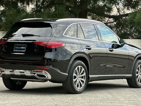 Certified 2025 Mercedes-Benz GLC 300 GLC 300 image 4