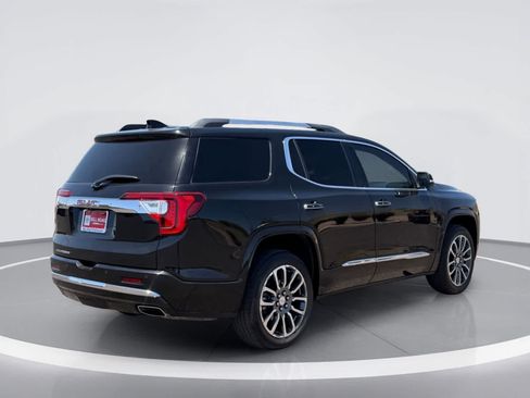 Used 2022 GMC Acadia Denali w/ Denali Ultimate Package FWD image 6