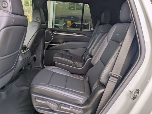Certified 2026 Cadillac Escalade 4WD image 16