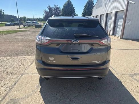 Used 2016 Ford Edge Titanium w/ Technology Package AWD/4WD image 9