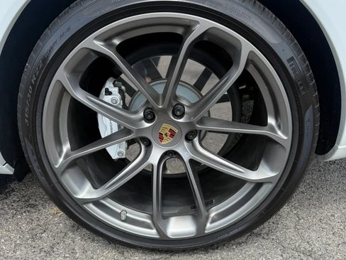 Used 2022 Porsche Cayenne Turbo AWD/4WD image 12