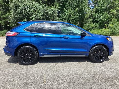 Used 2023 Ford Edge SE w/ Black Appearance Package AWD/4WD image 5