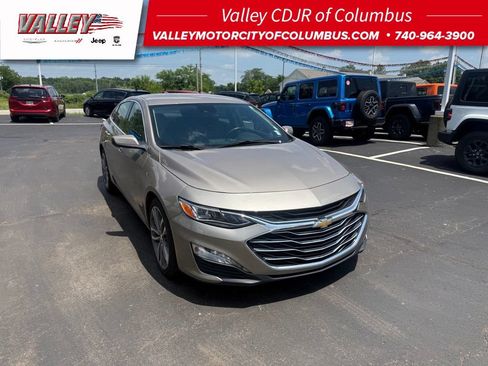 Used 2024 Chevrolet Malibu LT FWD image 1