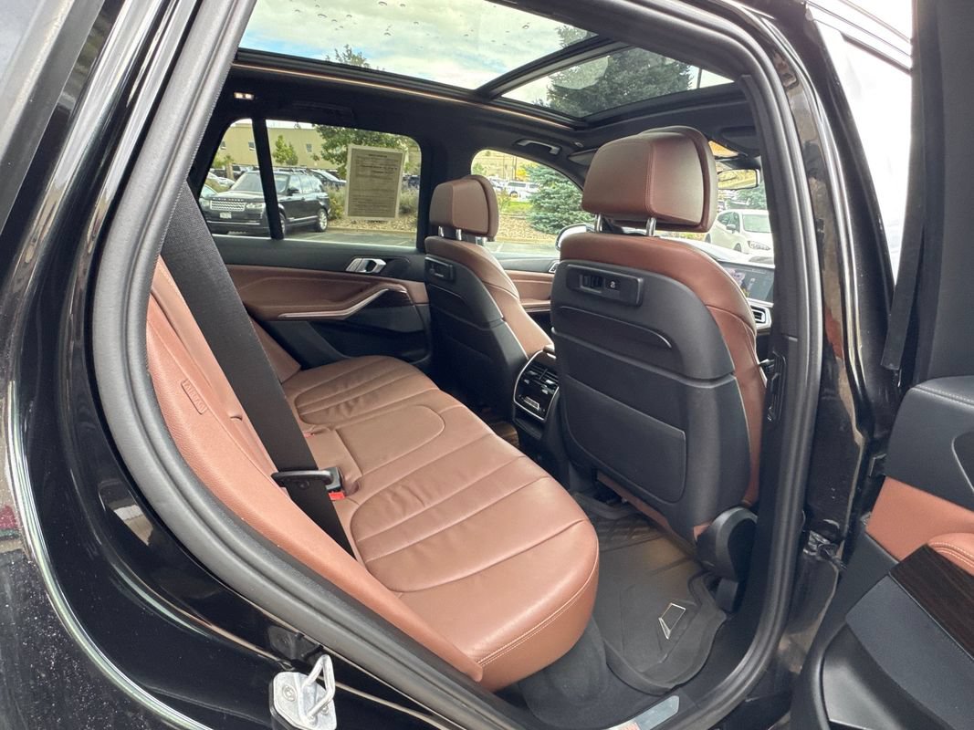 Used 2019 BMW X5 xDrive40i w/ Luxury Seating Package AWD/4WD image 19