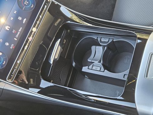 Certified 2025 Mercedes-Benz C 300 Sedan image 21