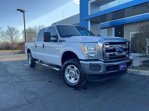 Used 2016 Ford F250 XLT image 1
