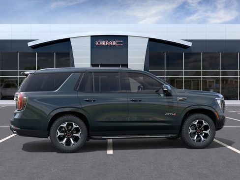 New 2026 GMC Yukon AT4 w/ LPO, Floor Liner Package image 5