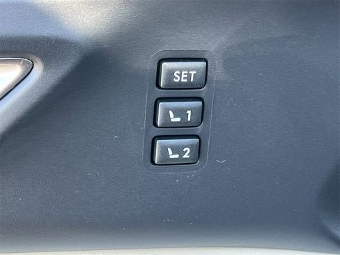 New 2026 Subaru Ascent Limited image 18