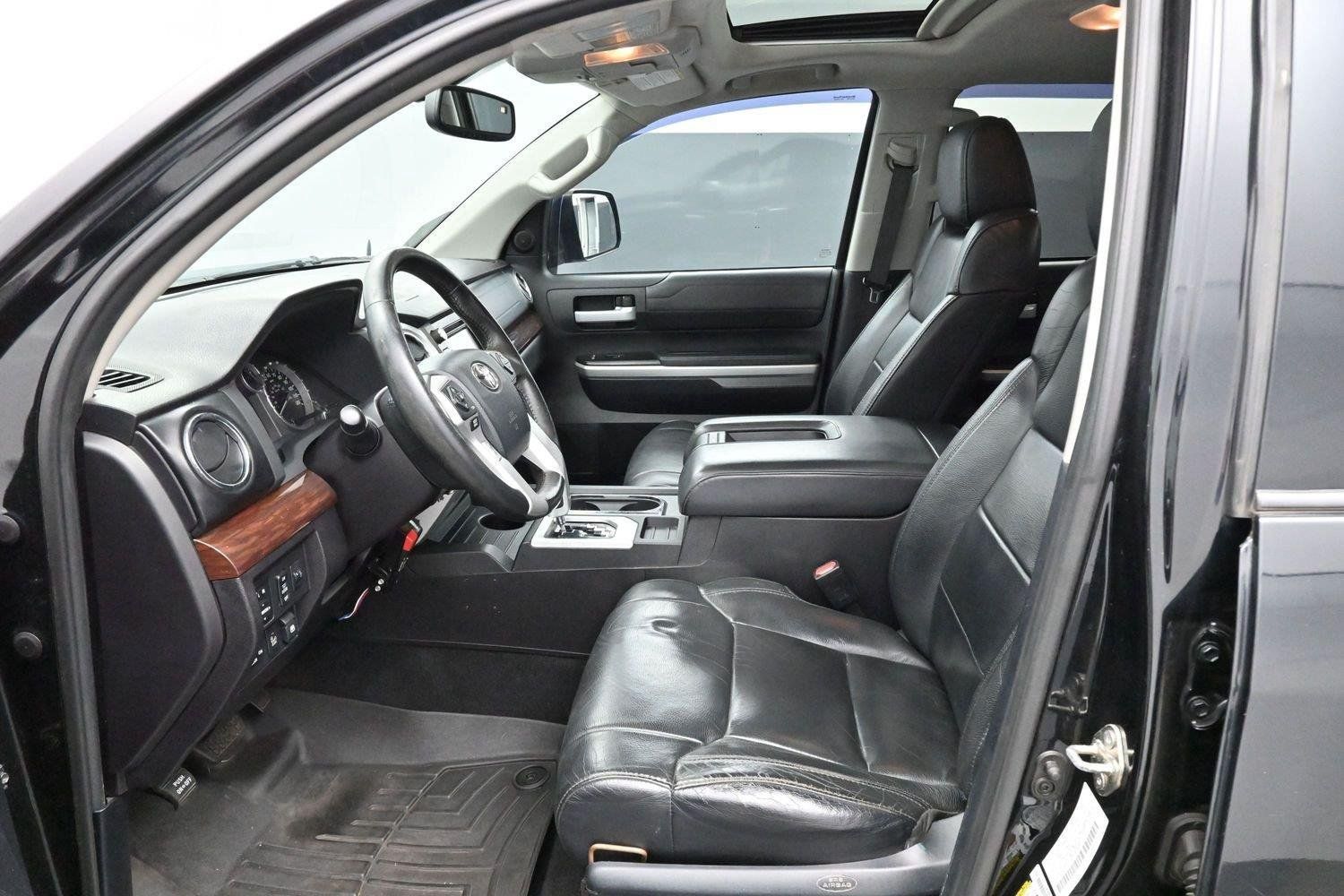 Used 2015 Toyota Tundra Limited w/ Limited Premium Package AWD/4WD image 11