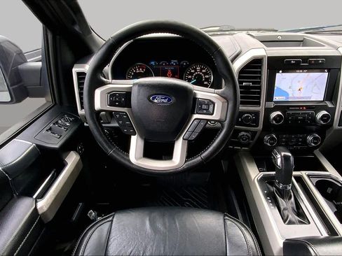 Used 2019 Ford F150 Lariat w/ Equipment Group 502A Luxury RWD image 6