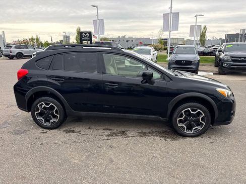 Used 2014 Subaru Crosstrek 2.0i Premium AWD/4WD image 3