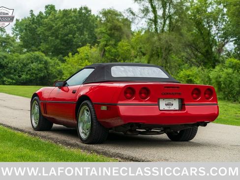Used 1988 Chevrolet Corvette Convertible RWD image 17