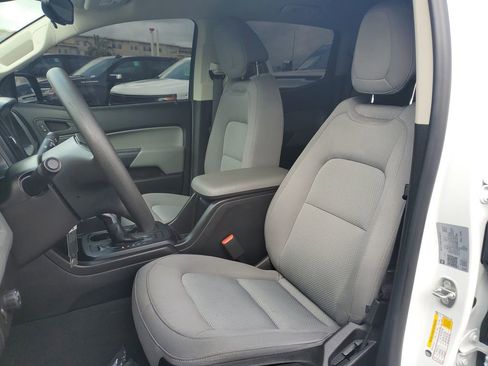 Used 2022 Chevrolet Colorado W/T w/ WT Convenience Package image 17